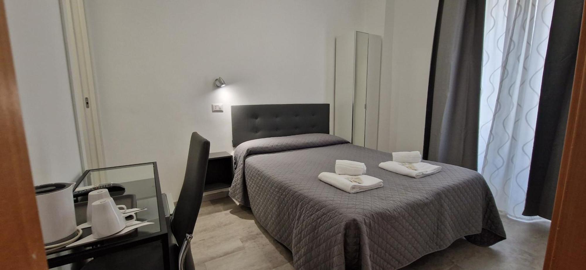 רומא Piumith Guest House מראה חיצוני תמונה